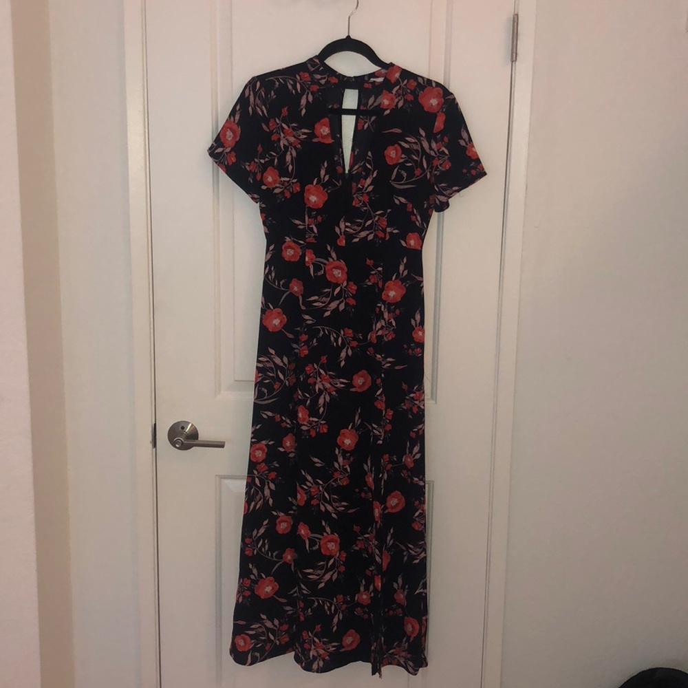 M-Slit Navy floral midi